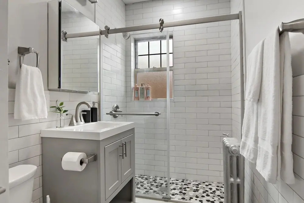 Lovely 1BR in Evanston -Elmwood 105