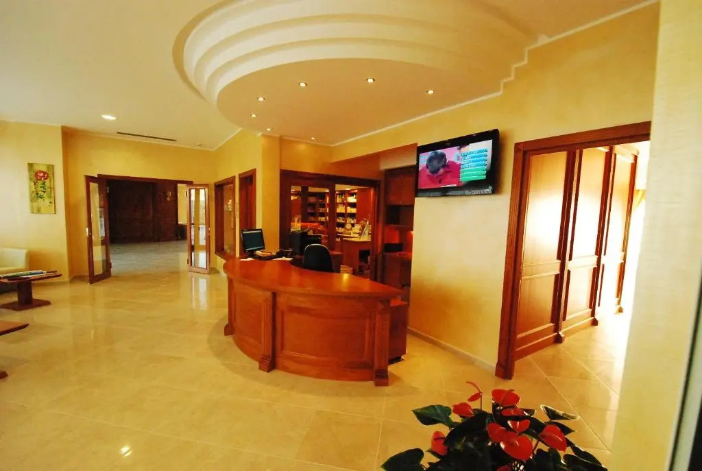 Domus Hotel