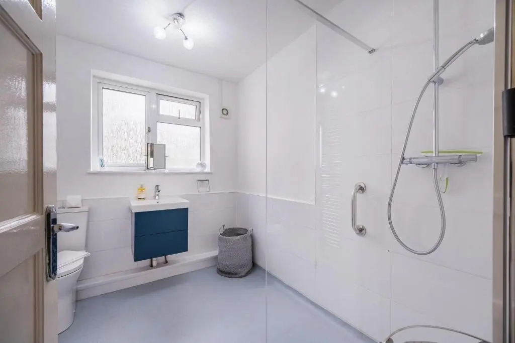 Stunning 4 BD Bungalow Banbury Northamptonshire