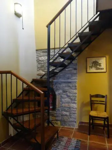 Mastiha House