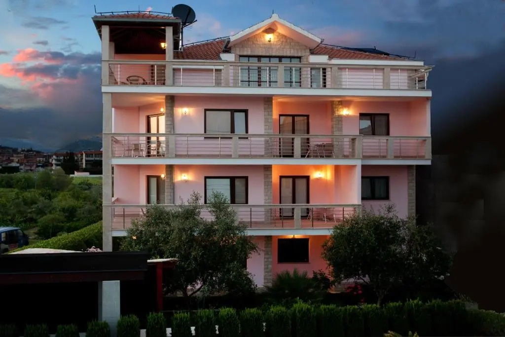 Holiday apartments Stobrec