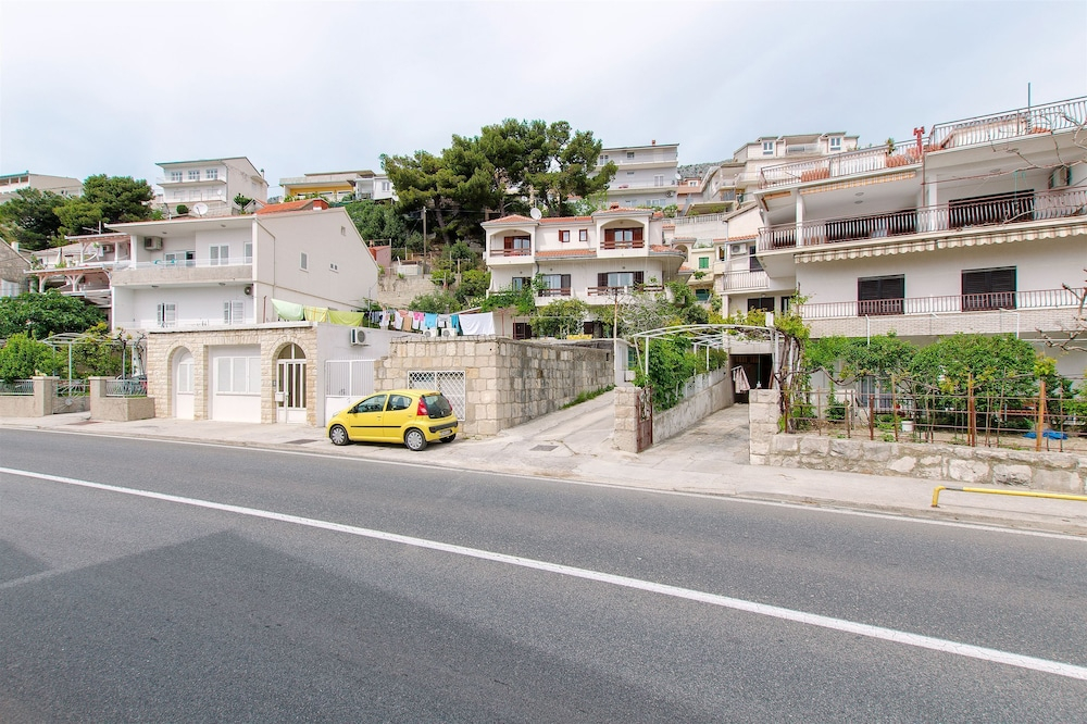 Apartment Zvone