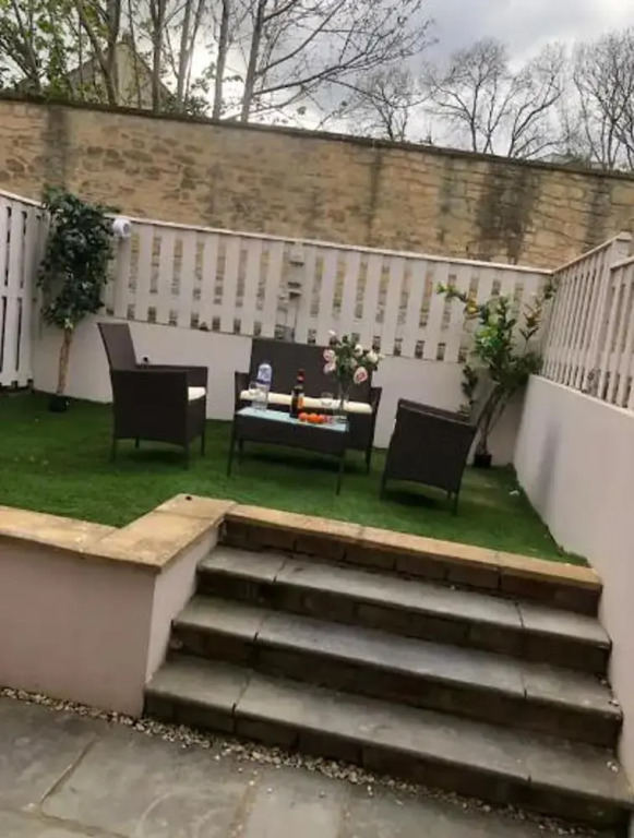 Stunning 3-bed House in Bristol