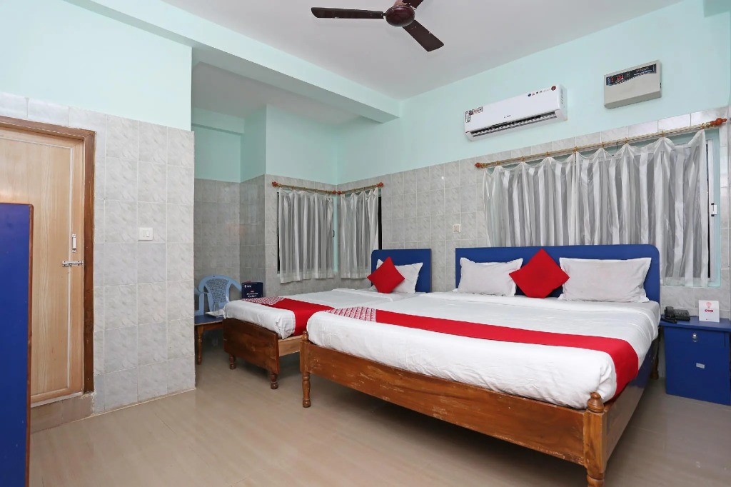 OYO 12801 Hotel Nilamadhab