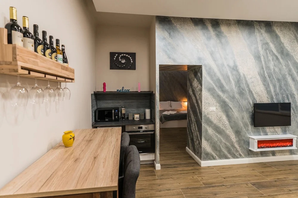 Sandor Apartment