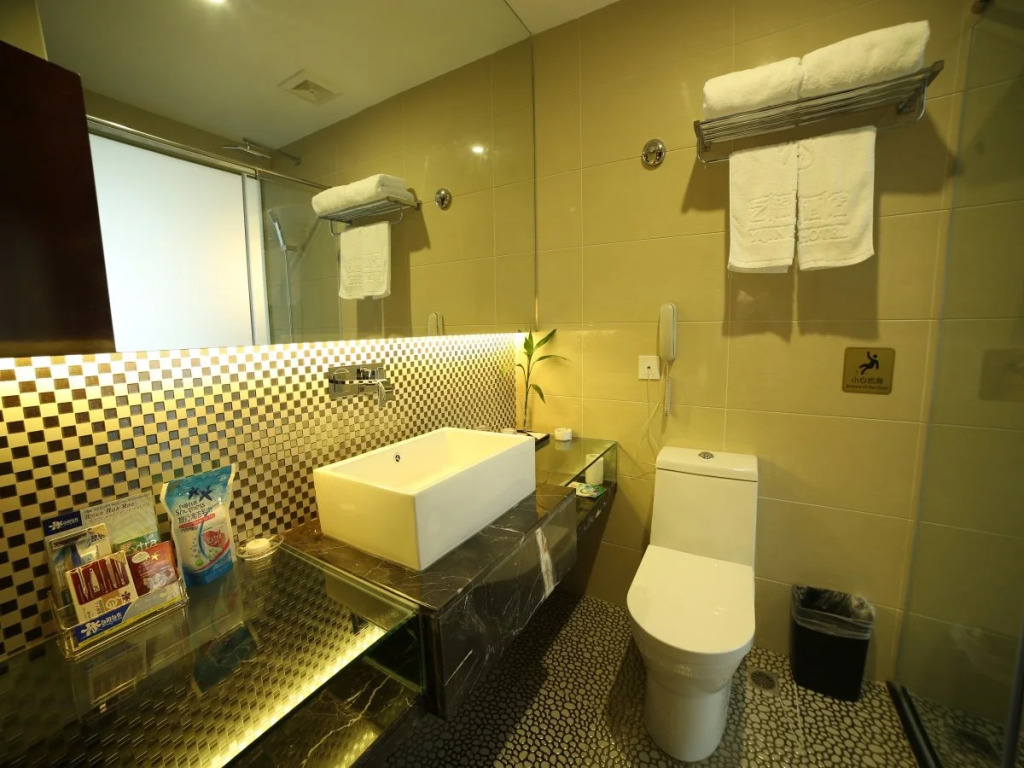 Chengdu Yijin Hotel