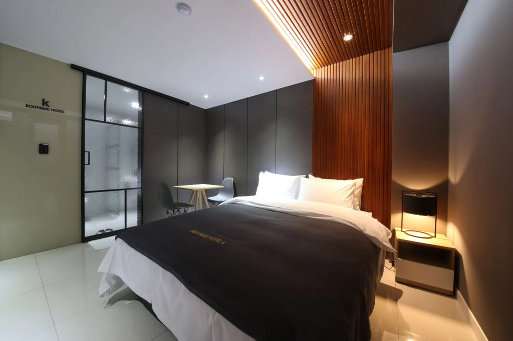 Hotel K