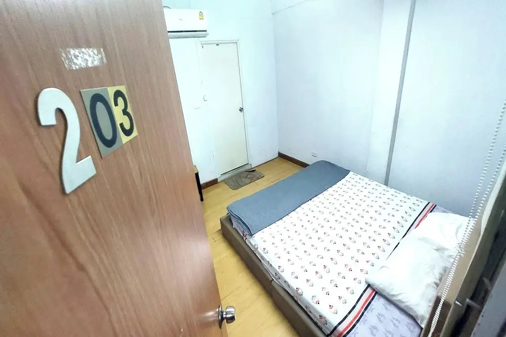 Sukhum Sukhumvit-Onnut Guest House