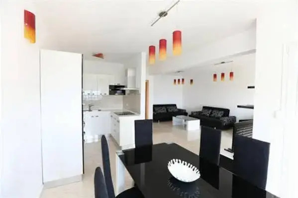Apartments Paradise