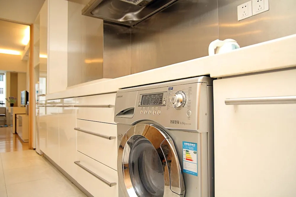 Private-Enjoyed Home Stanley International Apartment