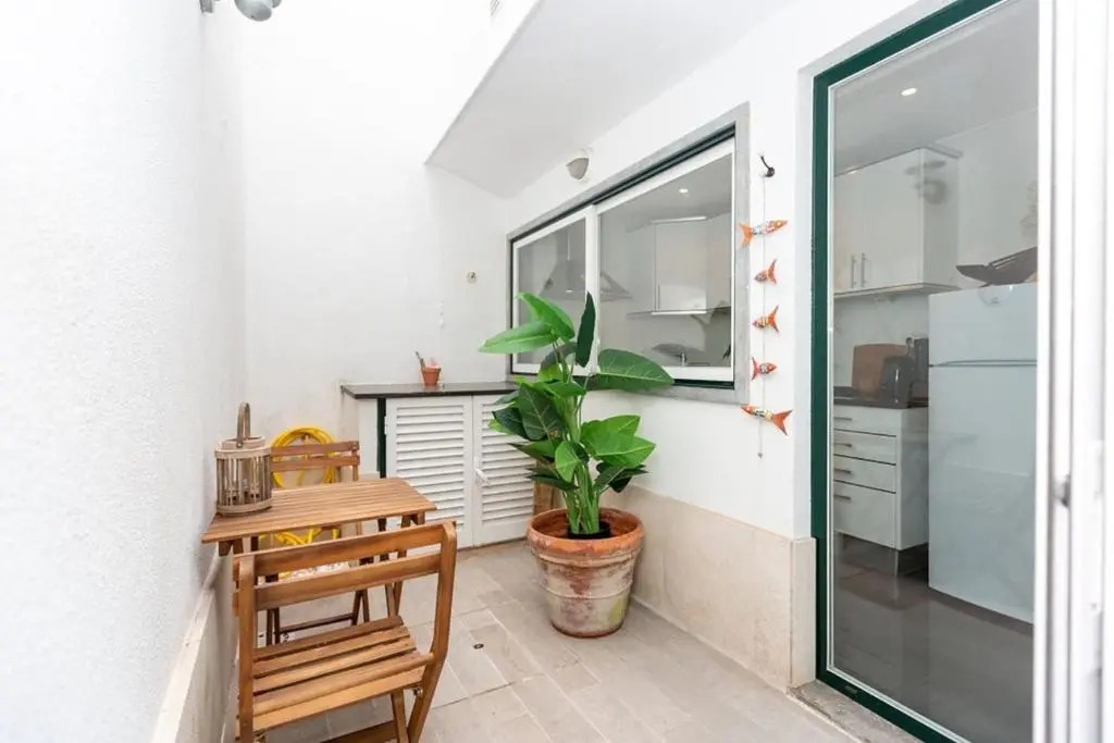 Cascais Seaside Home - 2 min away from the beach