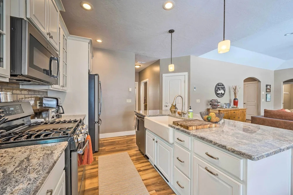 Donnelly Vacation Rental Near Lake Cascade