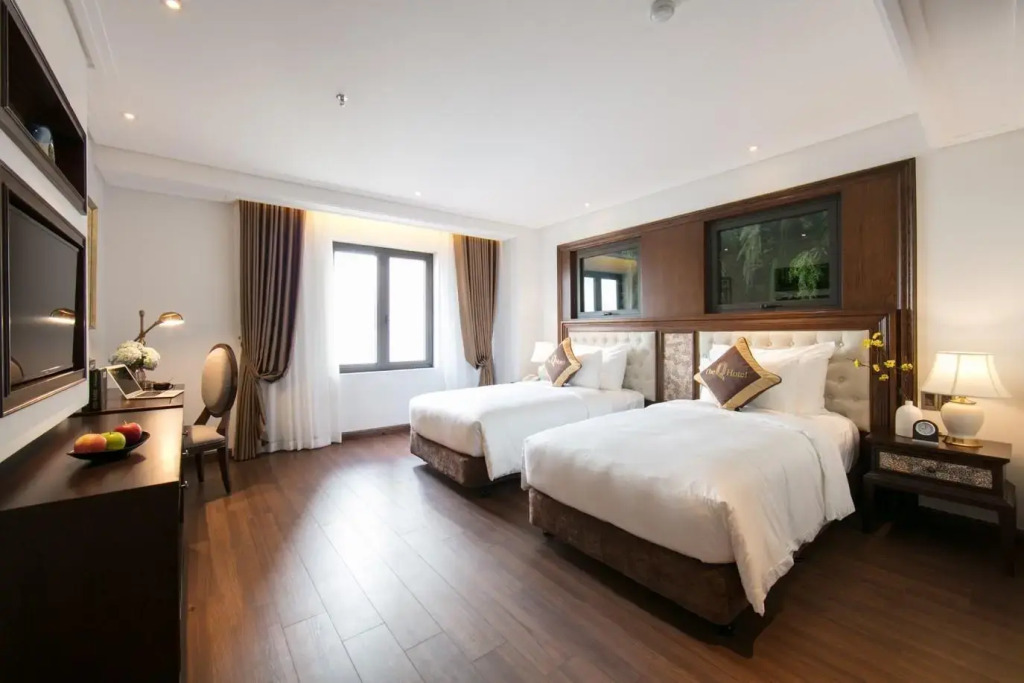 The Q Hotel