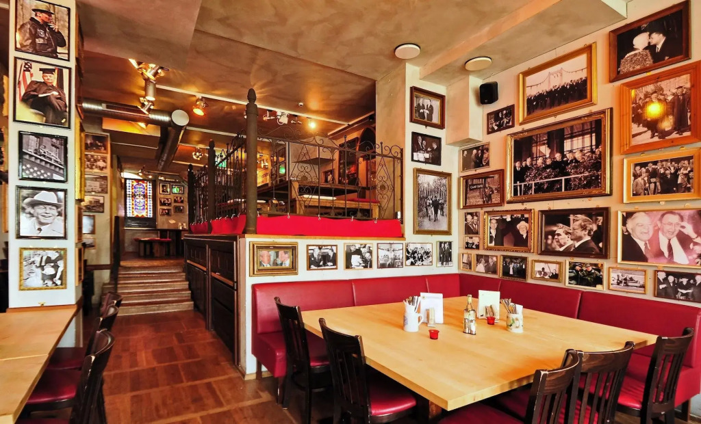 Rhein Hotel St. Martin