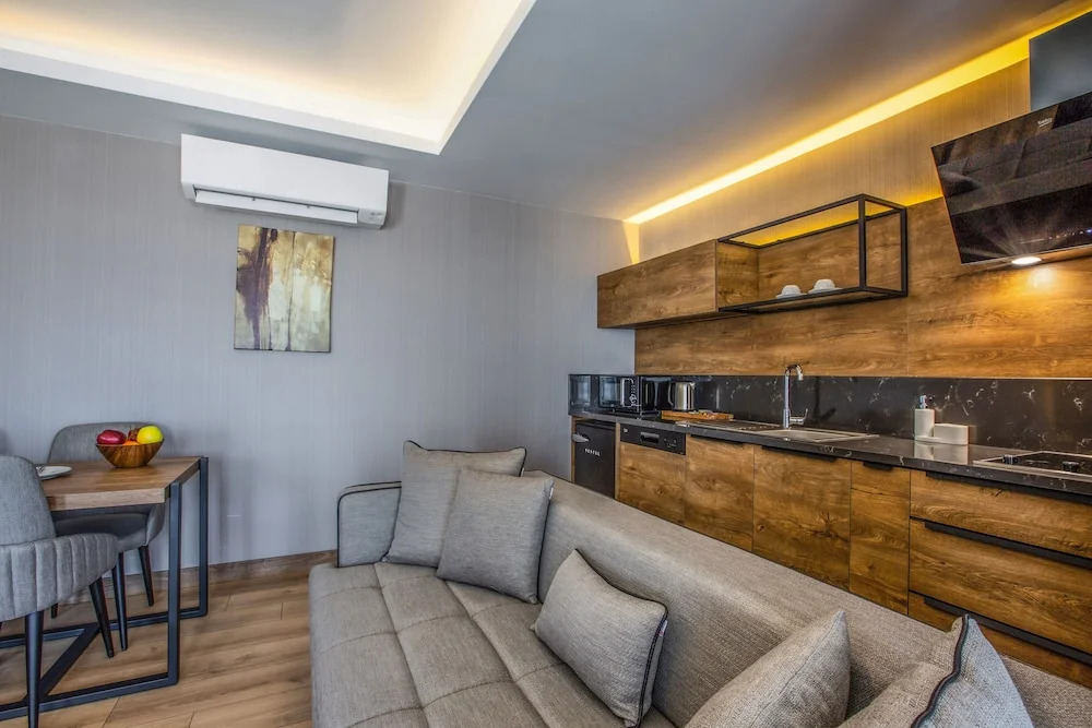 NEHİR OTEL