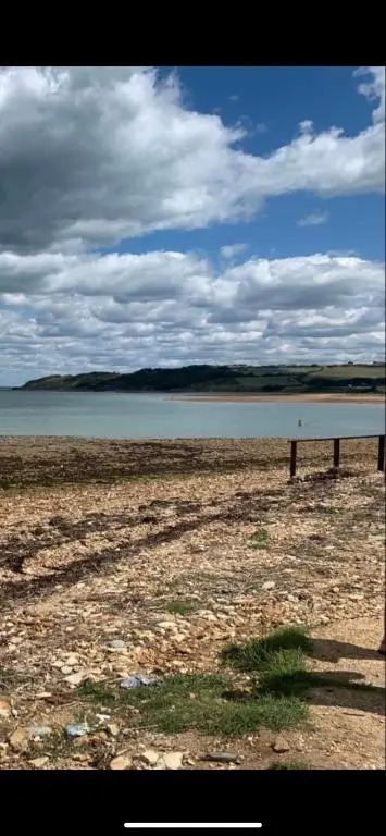 62 Solent Village
