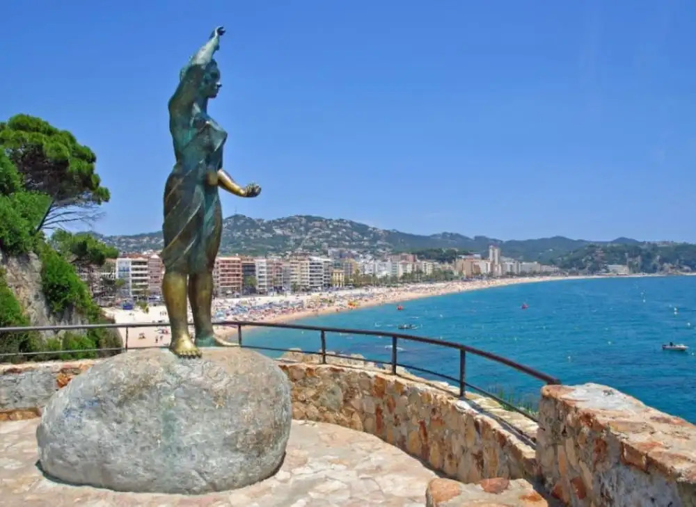 Villa in Lloret de Mar - 104825 by MO Rentals