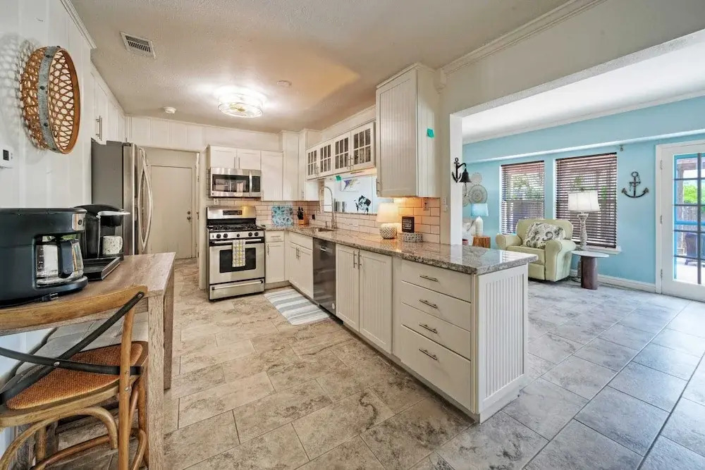 The Koi Marlin Port A Home w/ Pool, Pond, Grill & Near Beach + Marinas