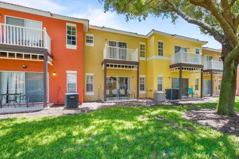 Emerald Island Resort 3 Bedroom Townhome Close to Disney! 3 Townhouse