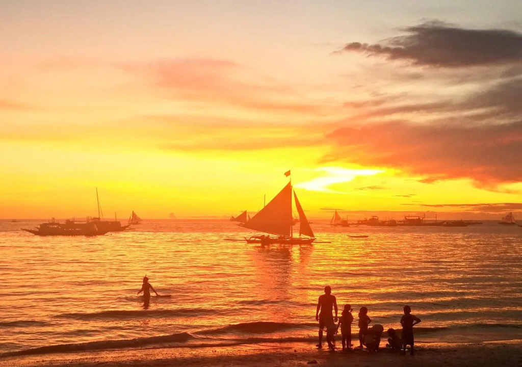 812 Angol Boracay Apartment