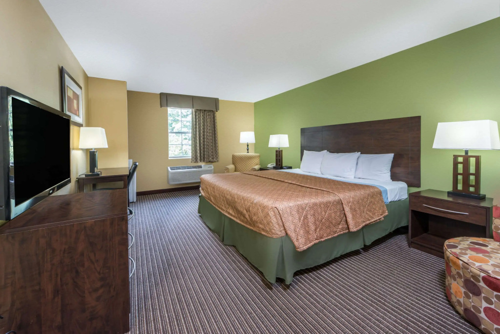 Days Inn by Wyndham Perryville MO