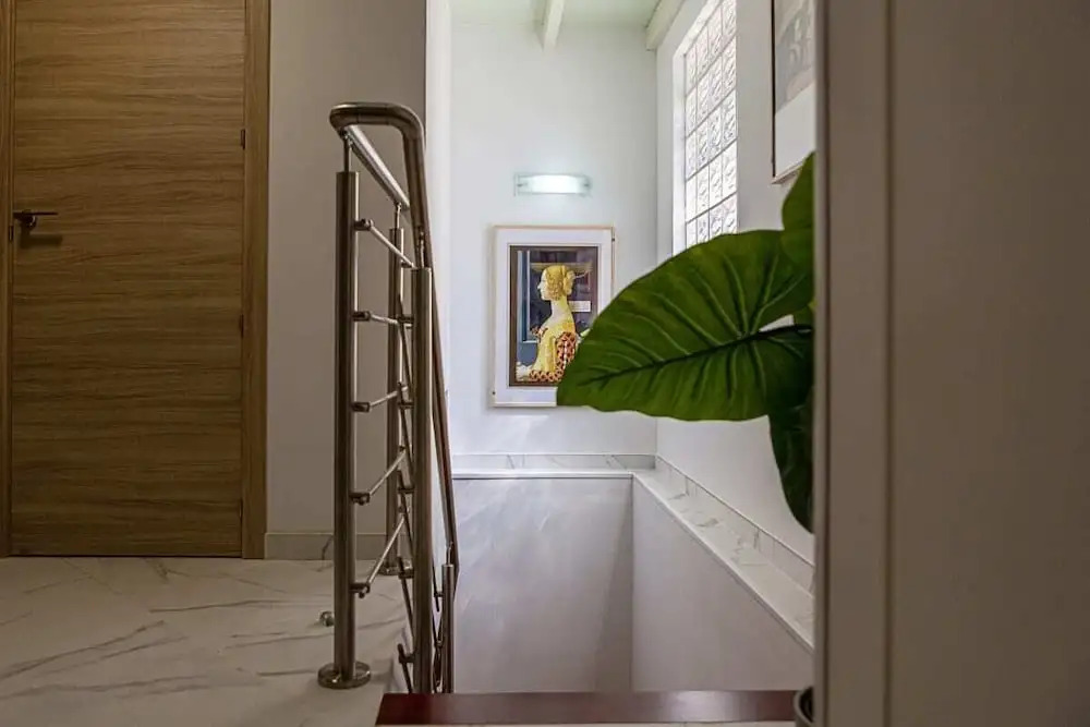 Two Bedroom Duplex for 9 in Hortaleza near Metro