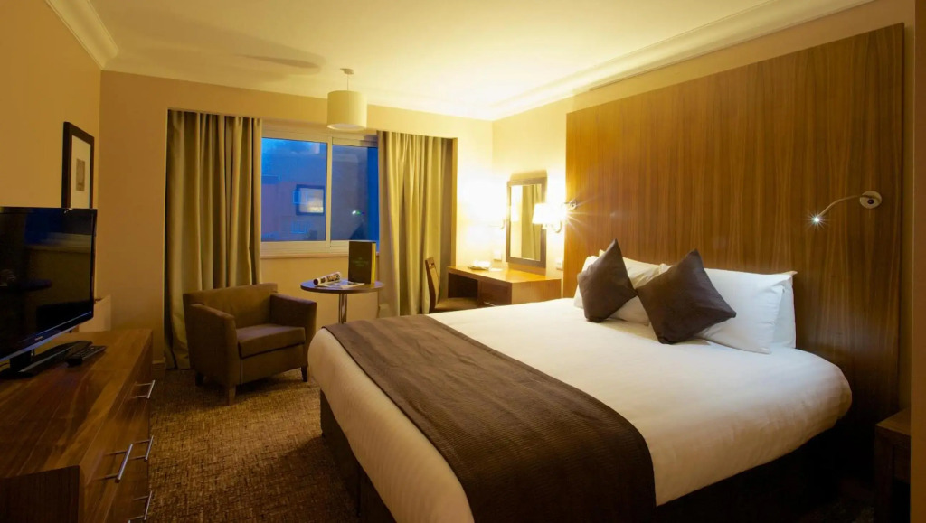 Aubrey Park Hotel