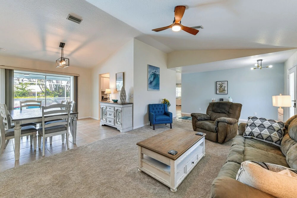 3 Mi to Beach! Englewood Family Gem + Private Pool