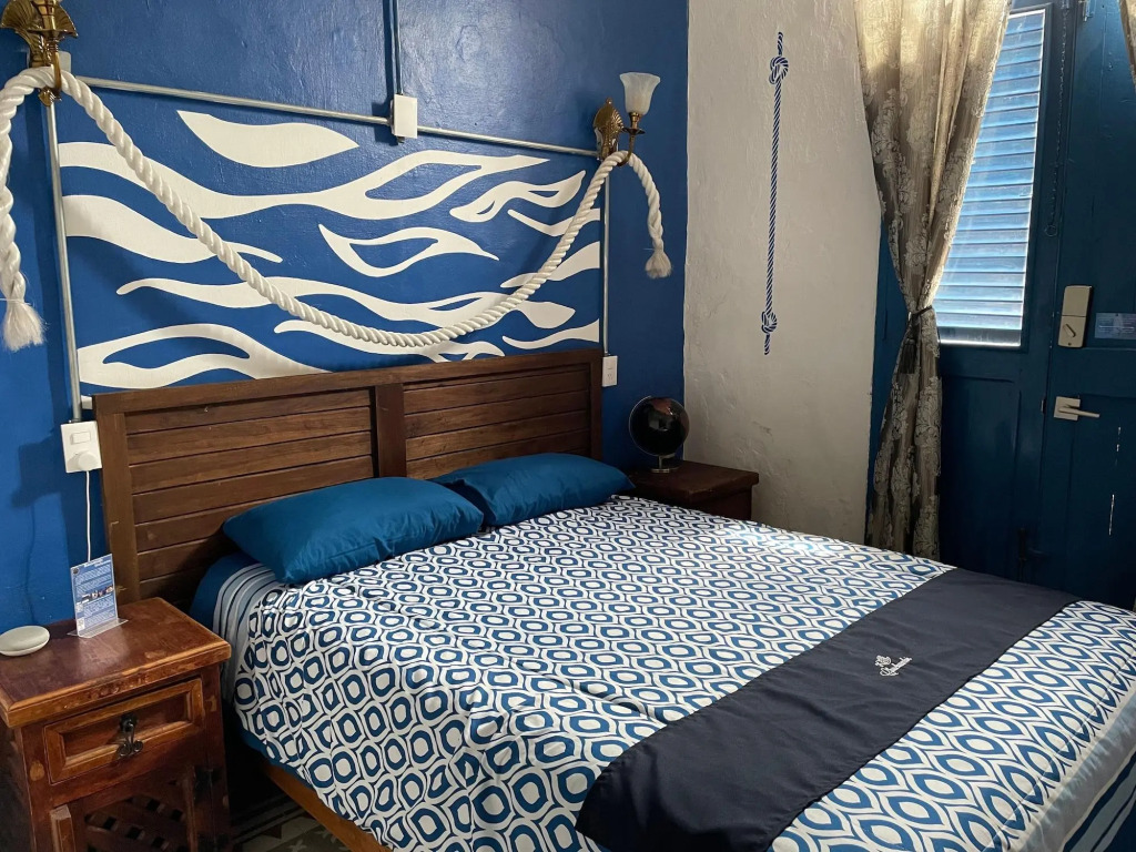 Chuchumbé Hotel & Hostal
