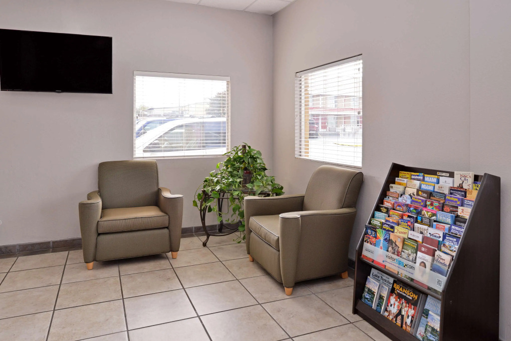 Americas Best Value Inn Tulsa I-44