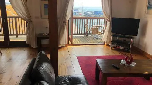 Harbour View Penthouse 3 - Luxury Apartment - 103
