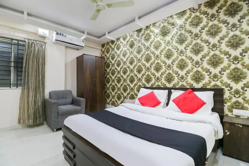 Capital O 69058 Sapphire Suites 2