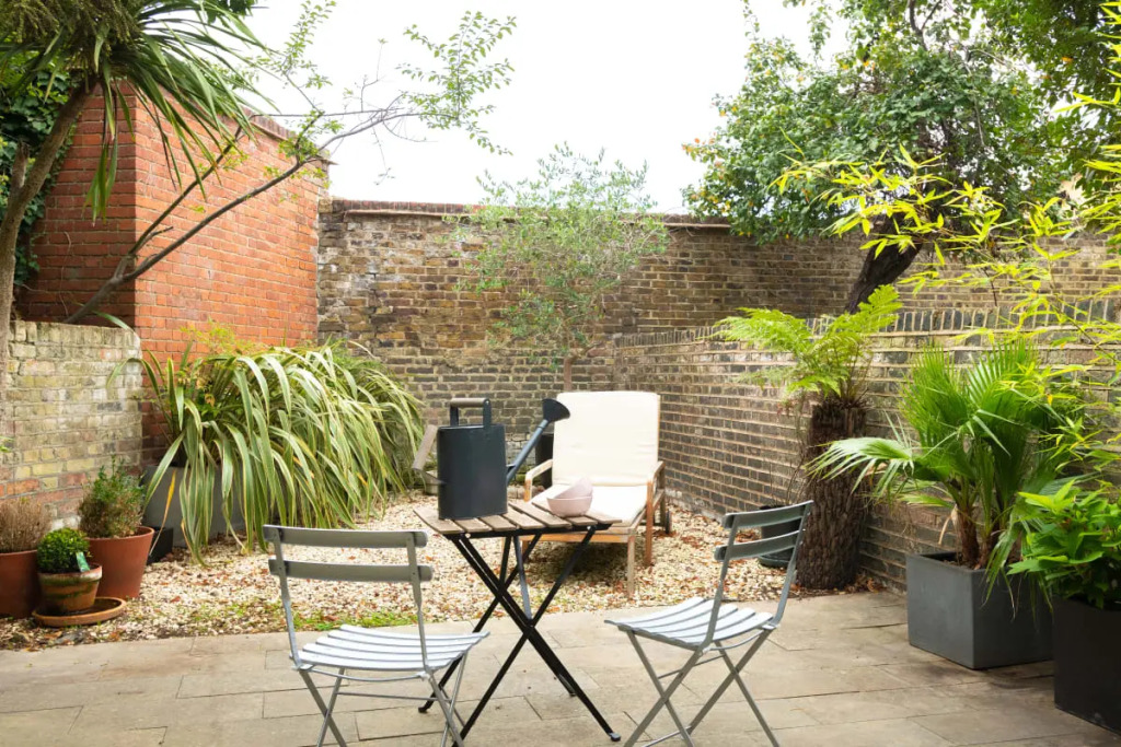 The North Kensington Retreat - Bright 4BDR House with Parking & Garden