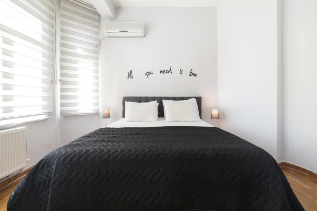 Amazing Flat near Osmanbey Metro Station