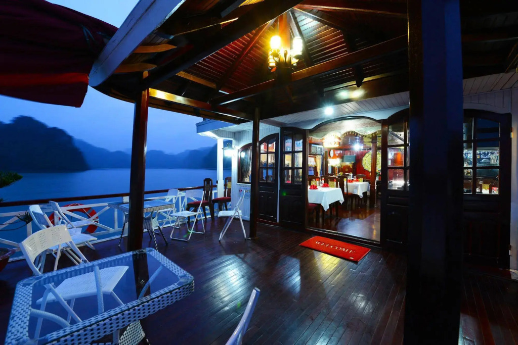 Imperial Legend Cruise Ha Long