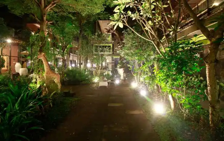 Savita Garden Inn
