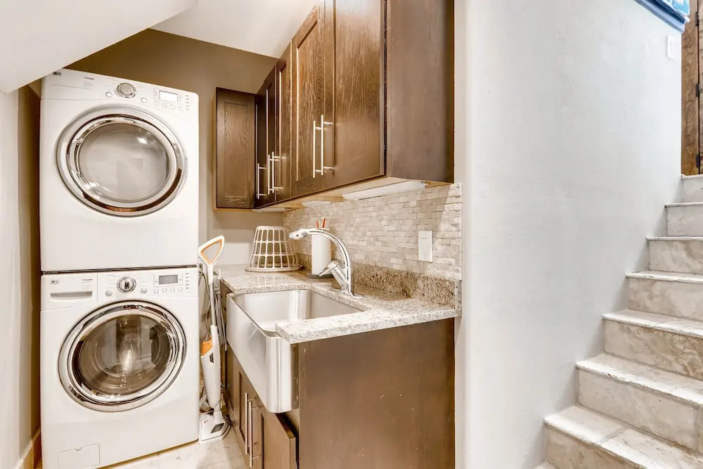 Luxe West Vail Side A - 3 Br Duplex