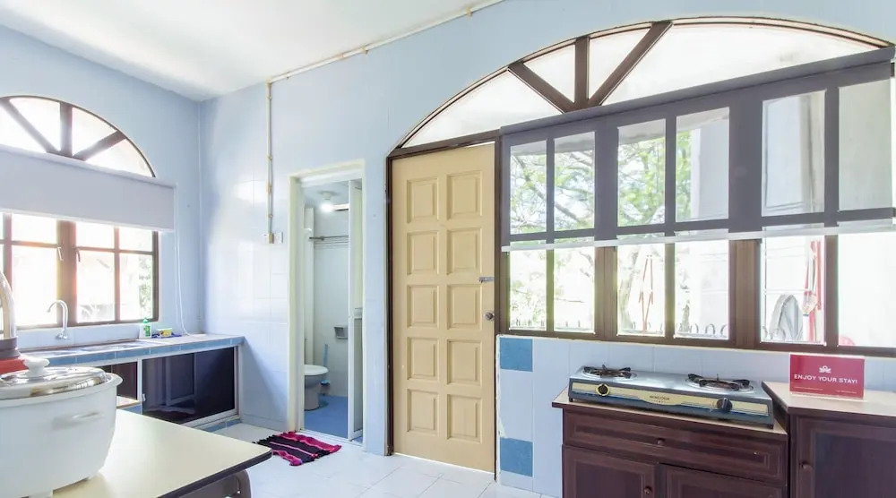 ZEN Home Lagenda Homestay