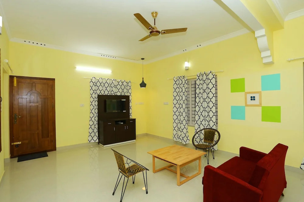 OYO Home 28030 Lively Stay