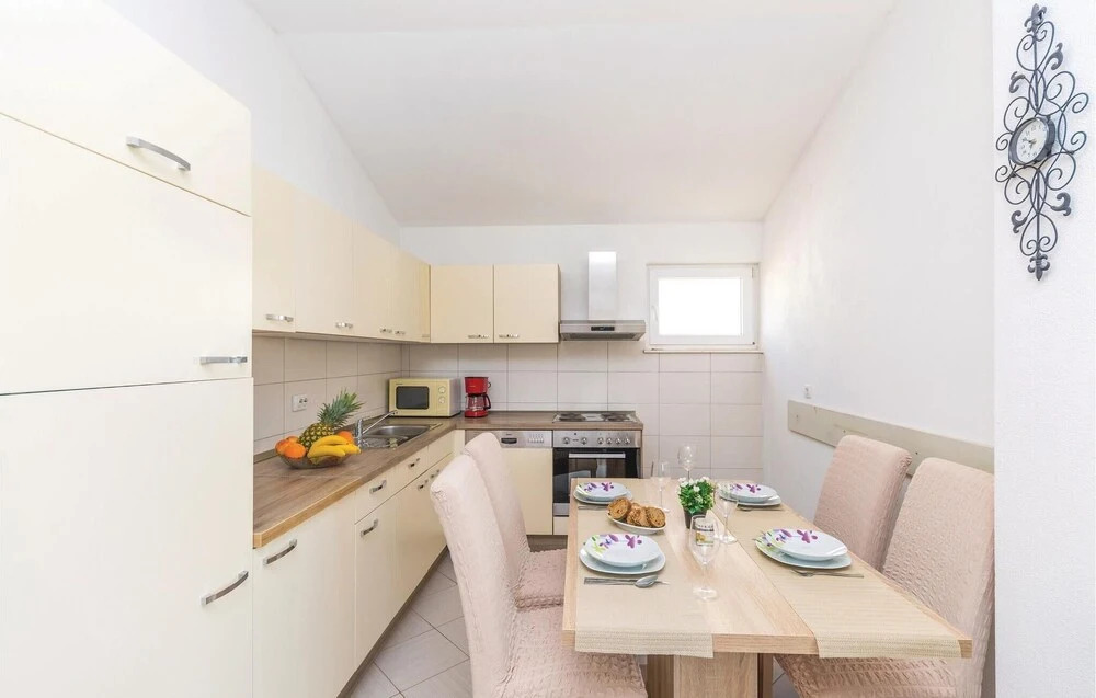 Amazing Apartment in Plano With Wifi and 2 Bedrooms