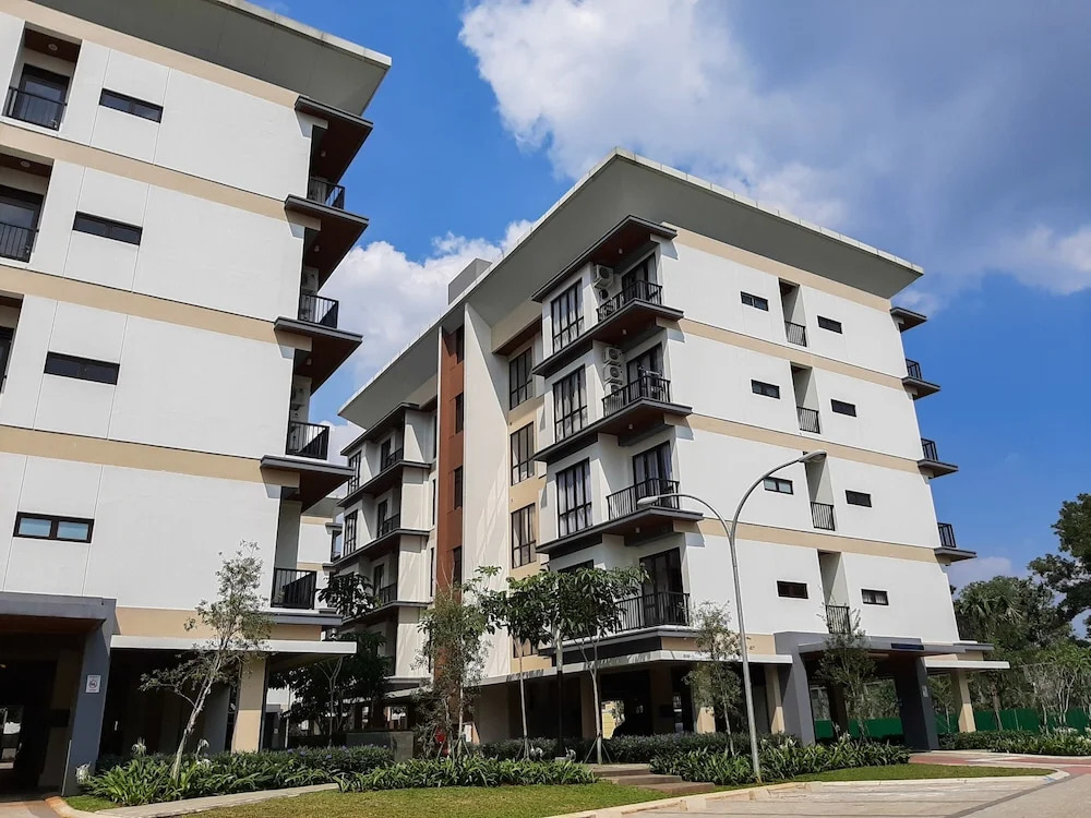 Wonderful 1Br Asatti Apartment Vanya Park Bsd