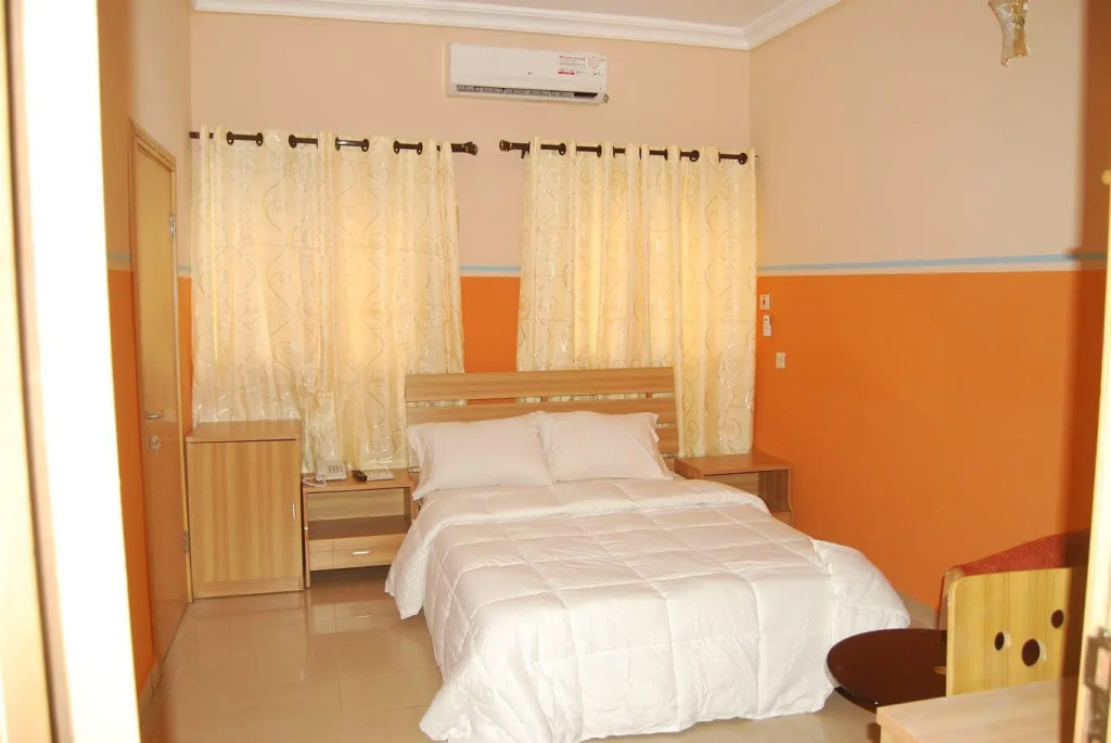 Daneto Hotel