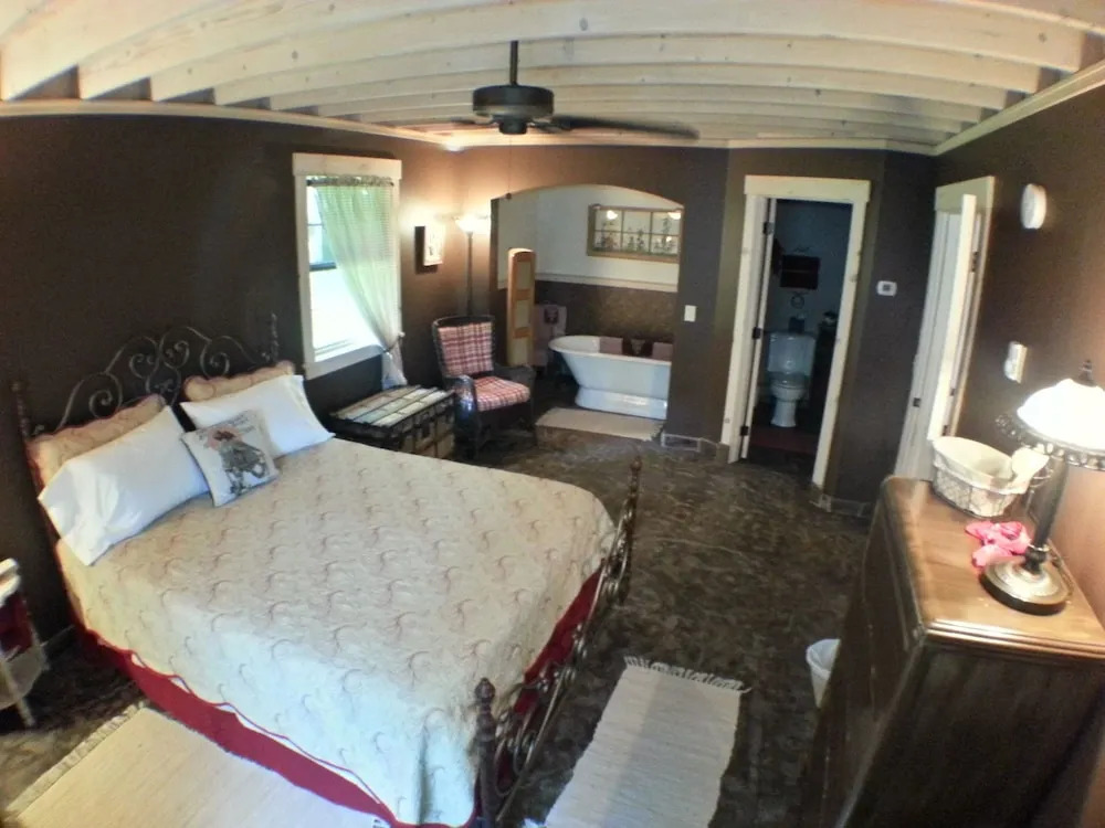 The Oliver Acreage