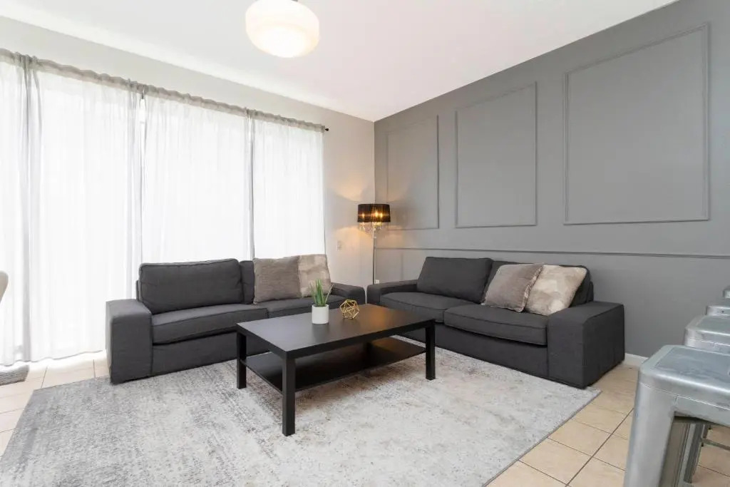 Beautiful Windsor Palms townhome newly furnished 2383
