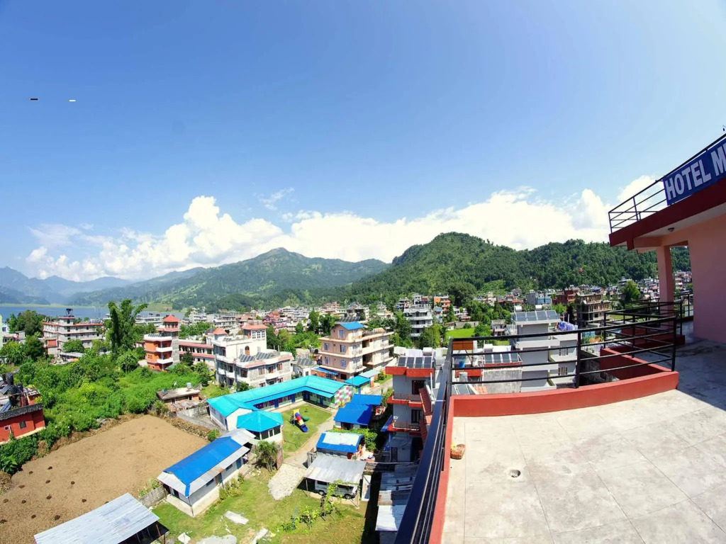 Hotel Middle Path & Spa