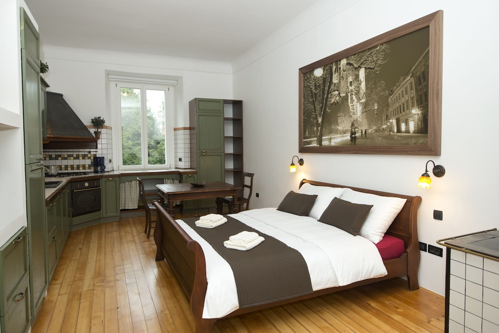 Zois Apartments