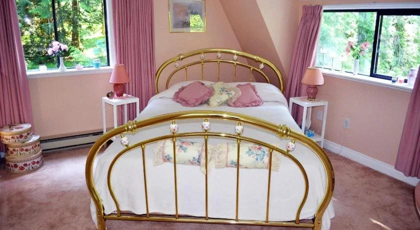 Ruthie's Roost B&B