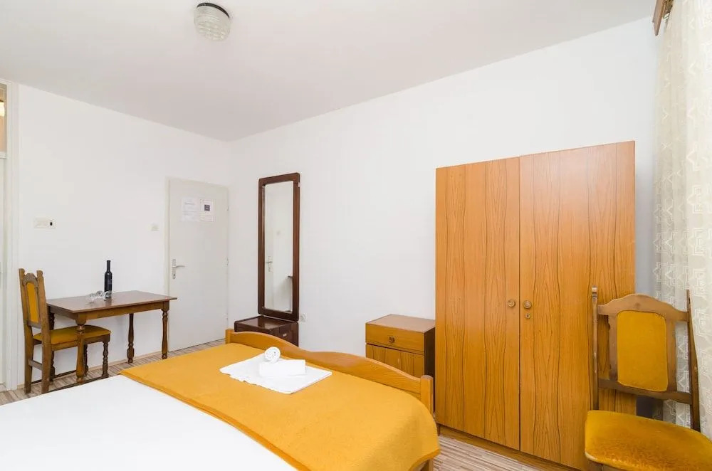 Rooms Ogigija