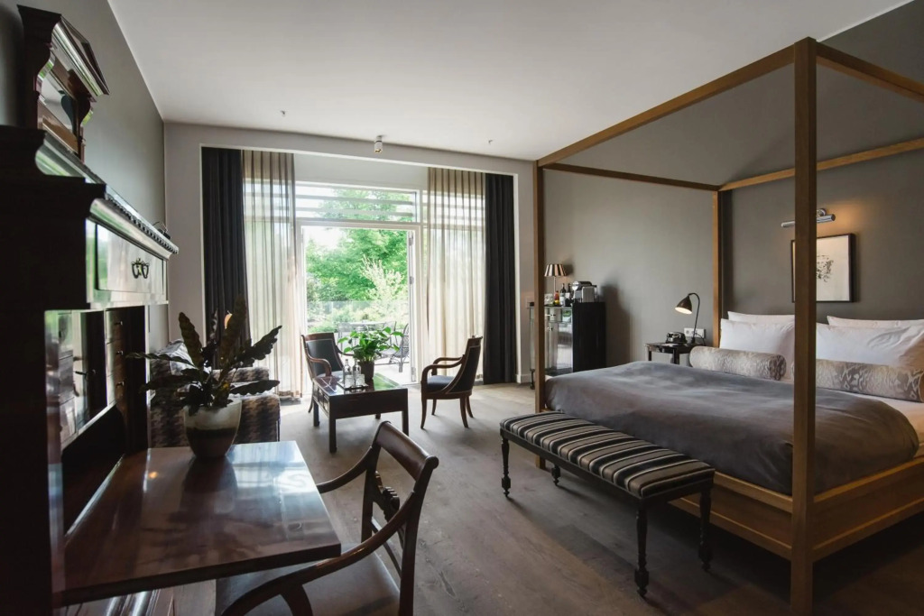 Nimb Hotel
