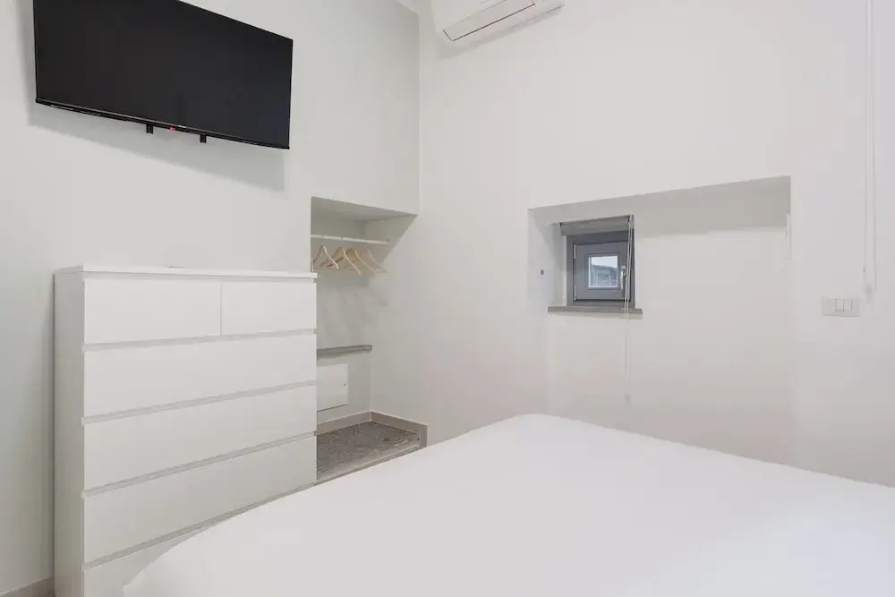 Basco Guest House